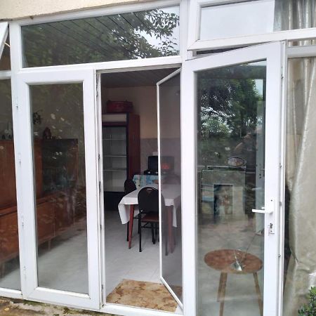 Merabi And Neli Guest House Machindżauri Zewnętrze zdjęcie