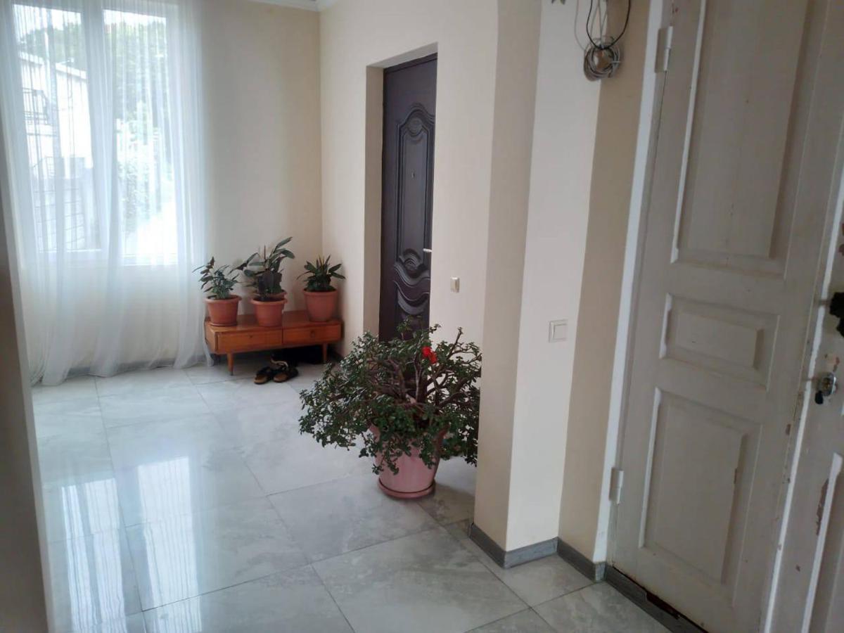Merabi And Neli Guest House Machindżauri Zewnętrze zdjęcie