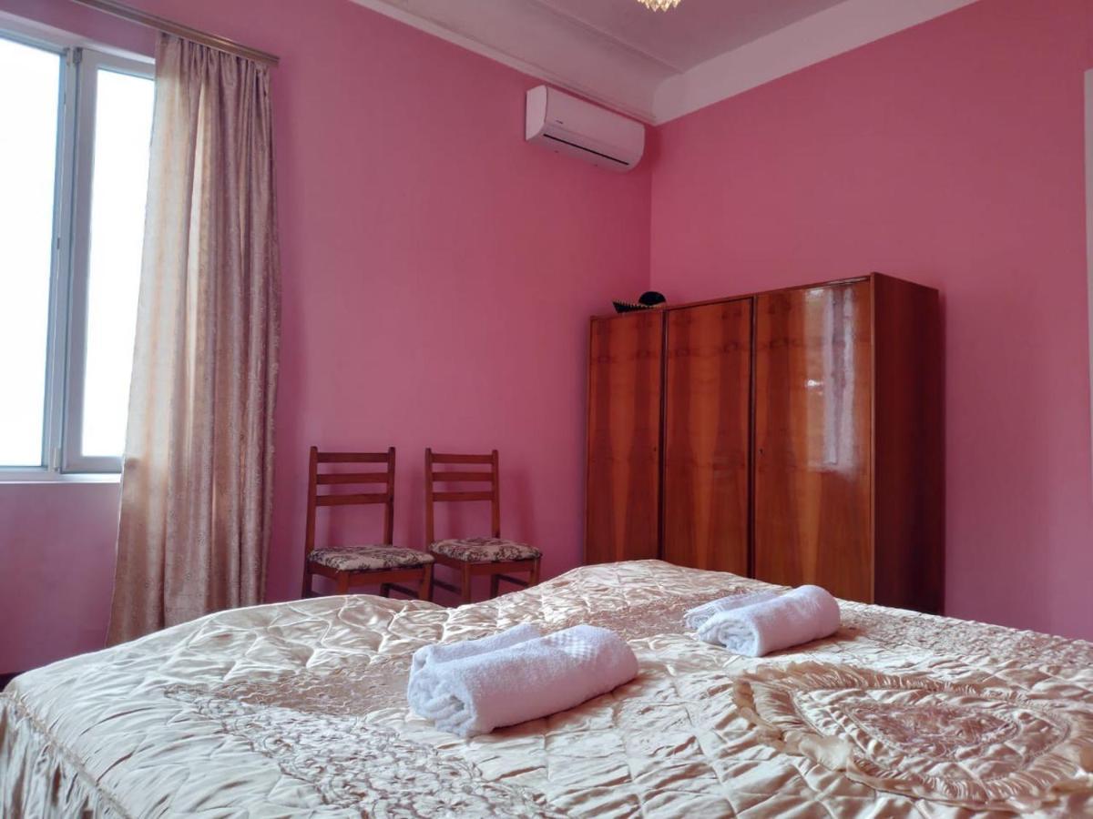 Merabi And Neli Guest House Machindżauri Zewnętrze zdjęcie
