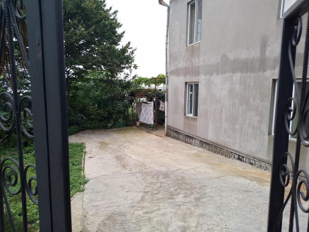 Merabi And Neli Guest House Machindżauri Zewnętrze zdjęcie