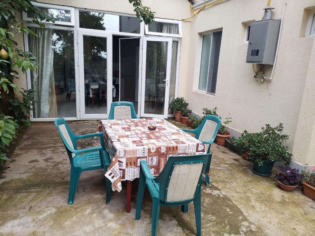 Merabi And Neli Guest House Machindżauri Zewnętrze zdjęcie