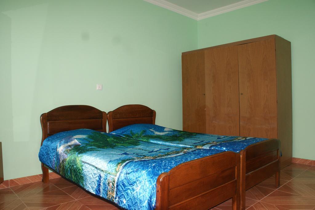 Merabi And Neli Guest House Machindżauri Pokój zdjęcie