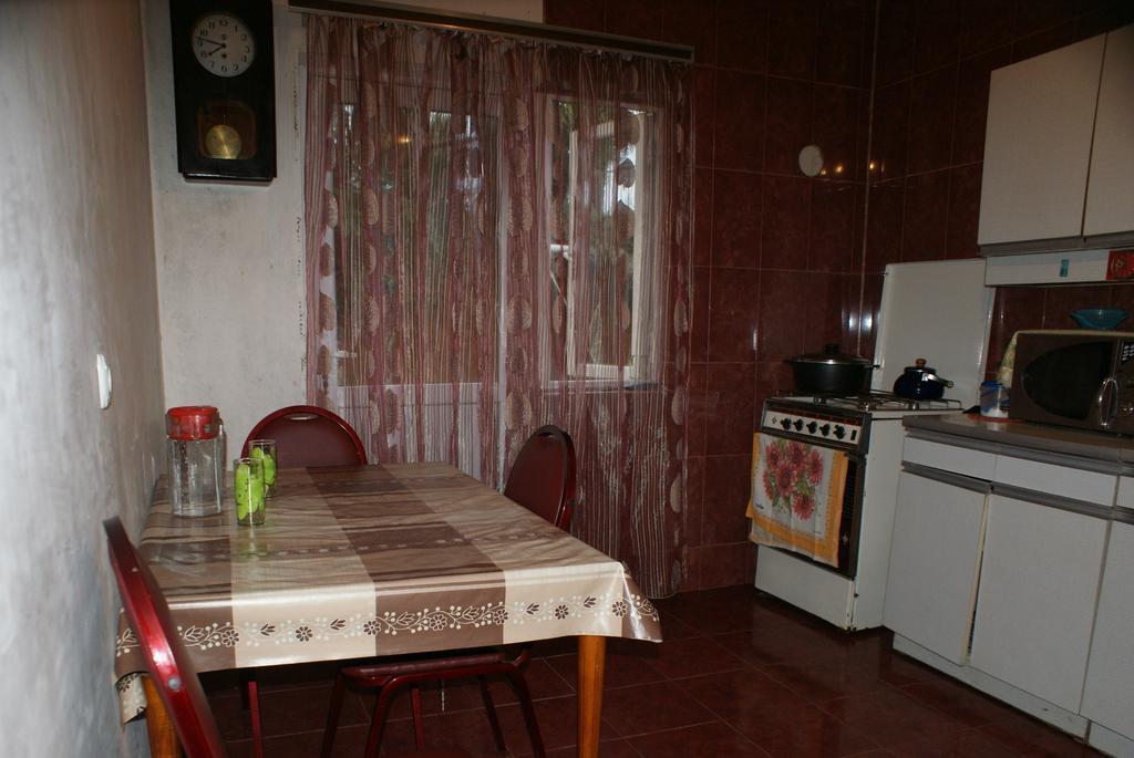Merabi And Neli Guest House Machindżauri Pokój zdjęcie