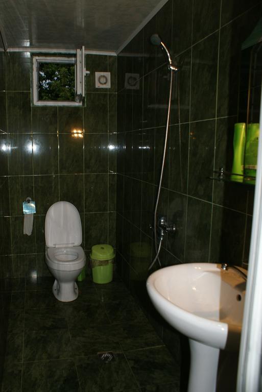 Merabi And Neli Guest House Machindżauri Pokój zdjęcie