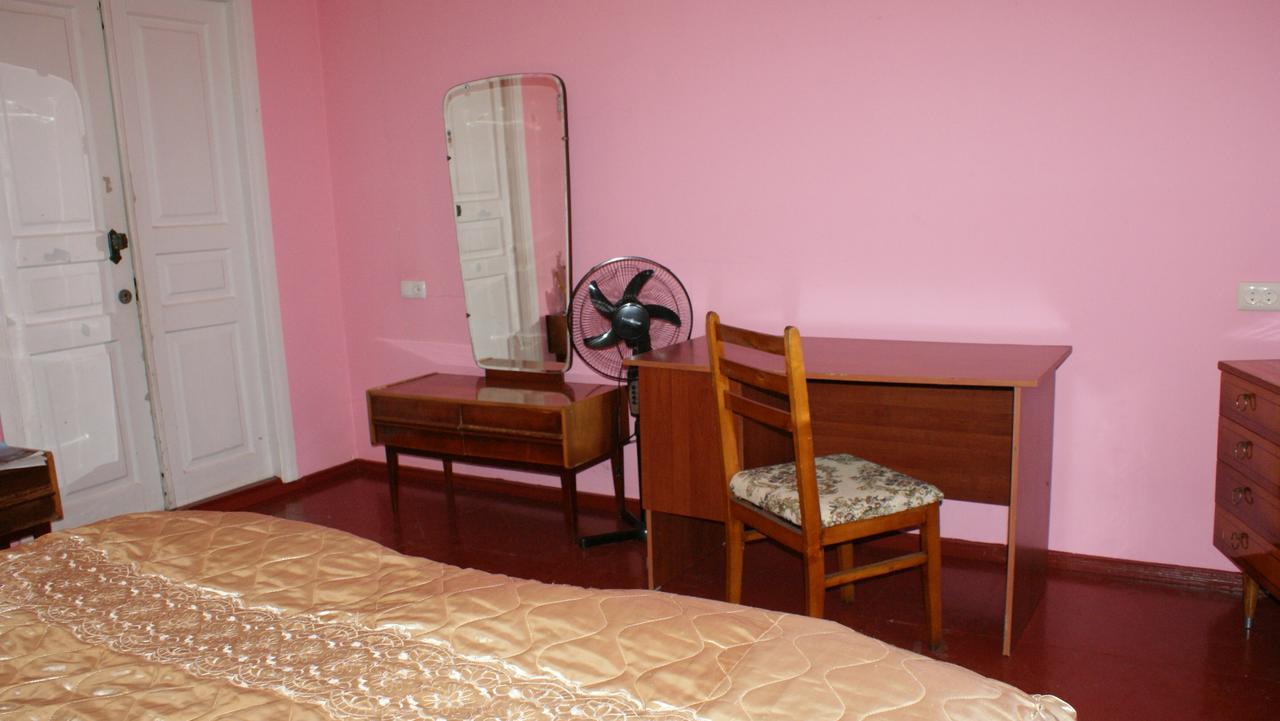 Merabi And Neli Guest House Machindżauri Zewnętrze zdjęcie