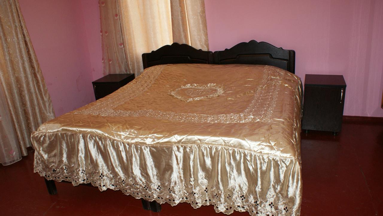 Merabi And Neli Guest House Machindżauri Zewnętrze zdjęcie
